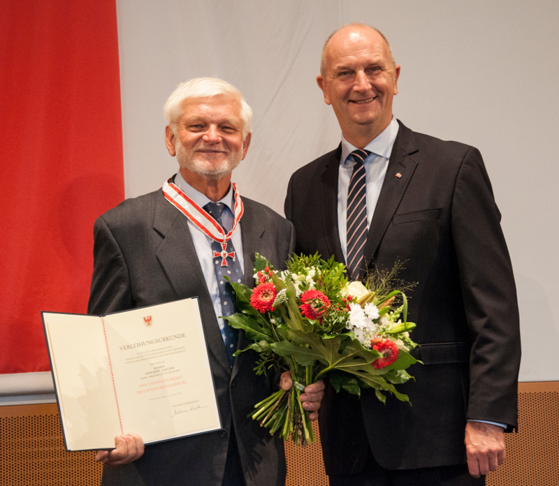 Edelbert Jakubik mit dem Verdienstorden des Landes Brandenburg ausgezeichnet